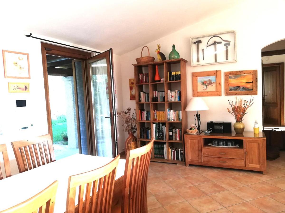 La Sima Con Piscina Vista Mare Sardegna *