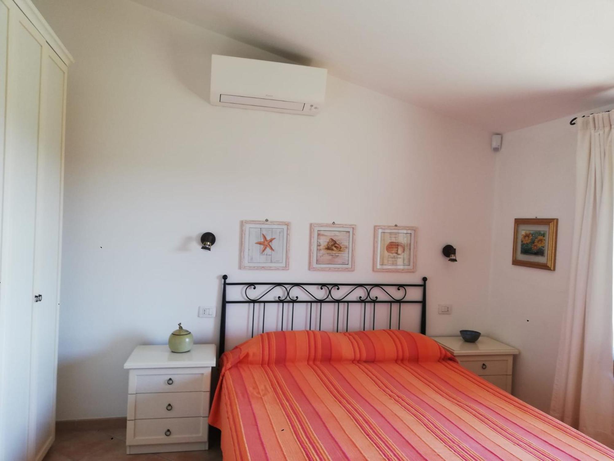 La Sima Con Piscina Vista Mare Sardegna *