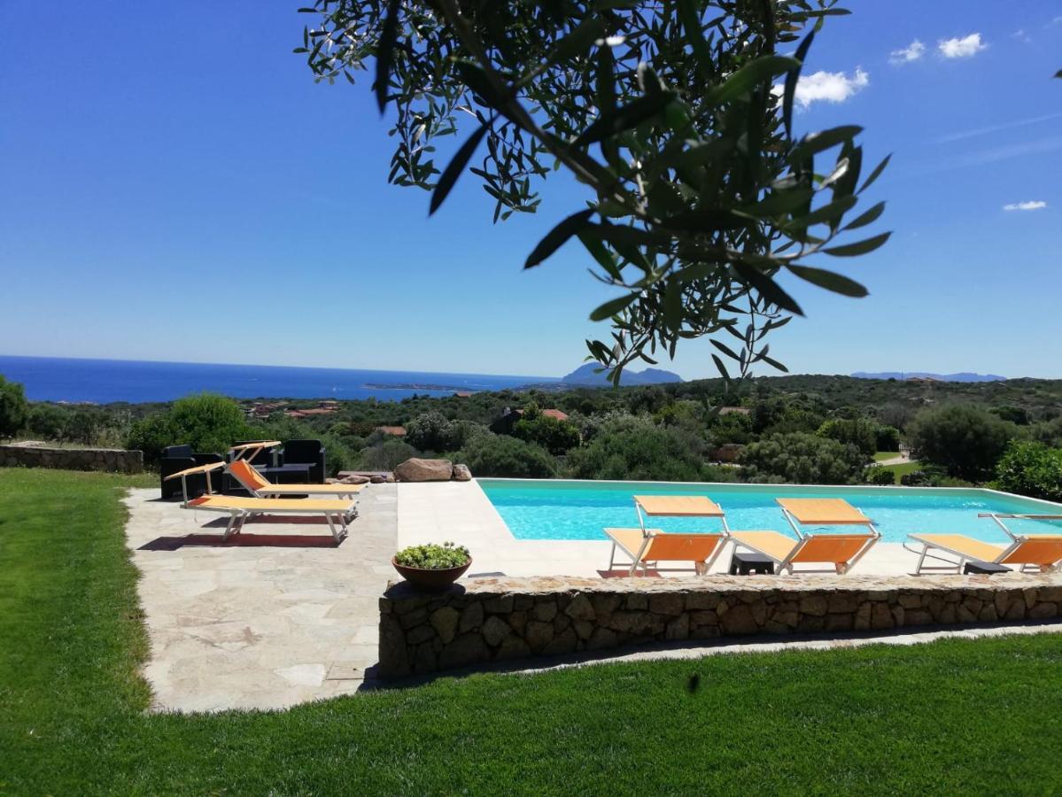 La Sima Con Piscina Vista Mare Sardegna Villa *