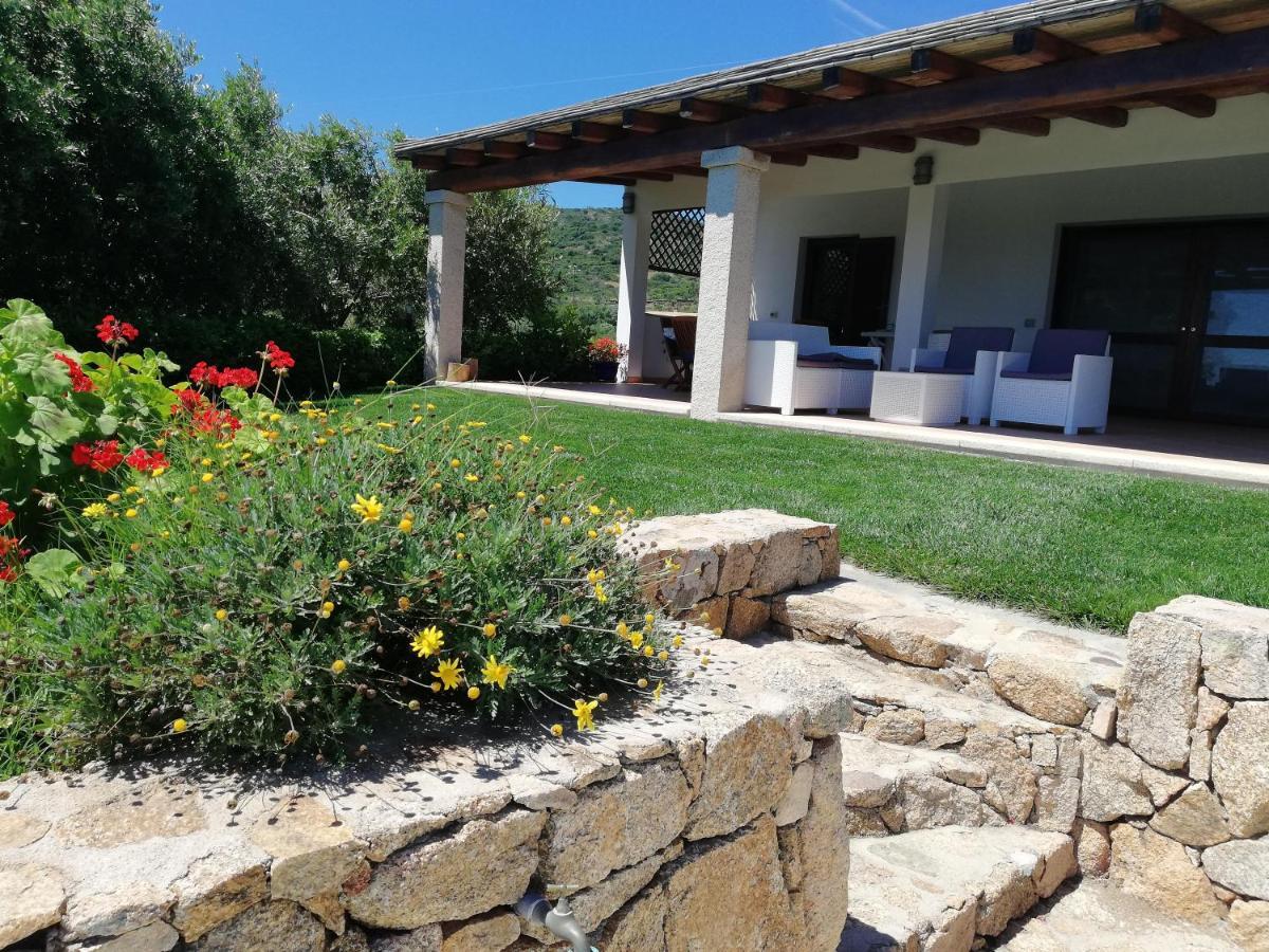 La Sima Con Piscina Vista Mare Sardegna Villa