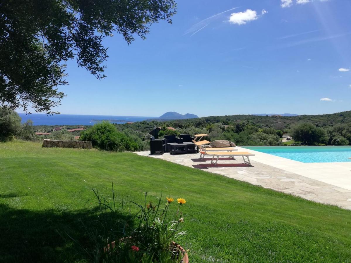 Villa La Sima Con Piscina Vista Mare Sardegna San Pantaleo