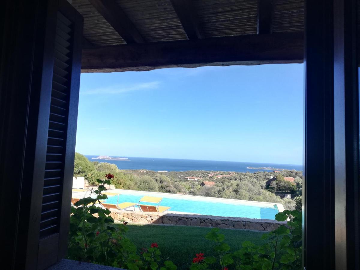 La Sima Con Piscina Vista Mare Sardegna *