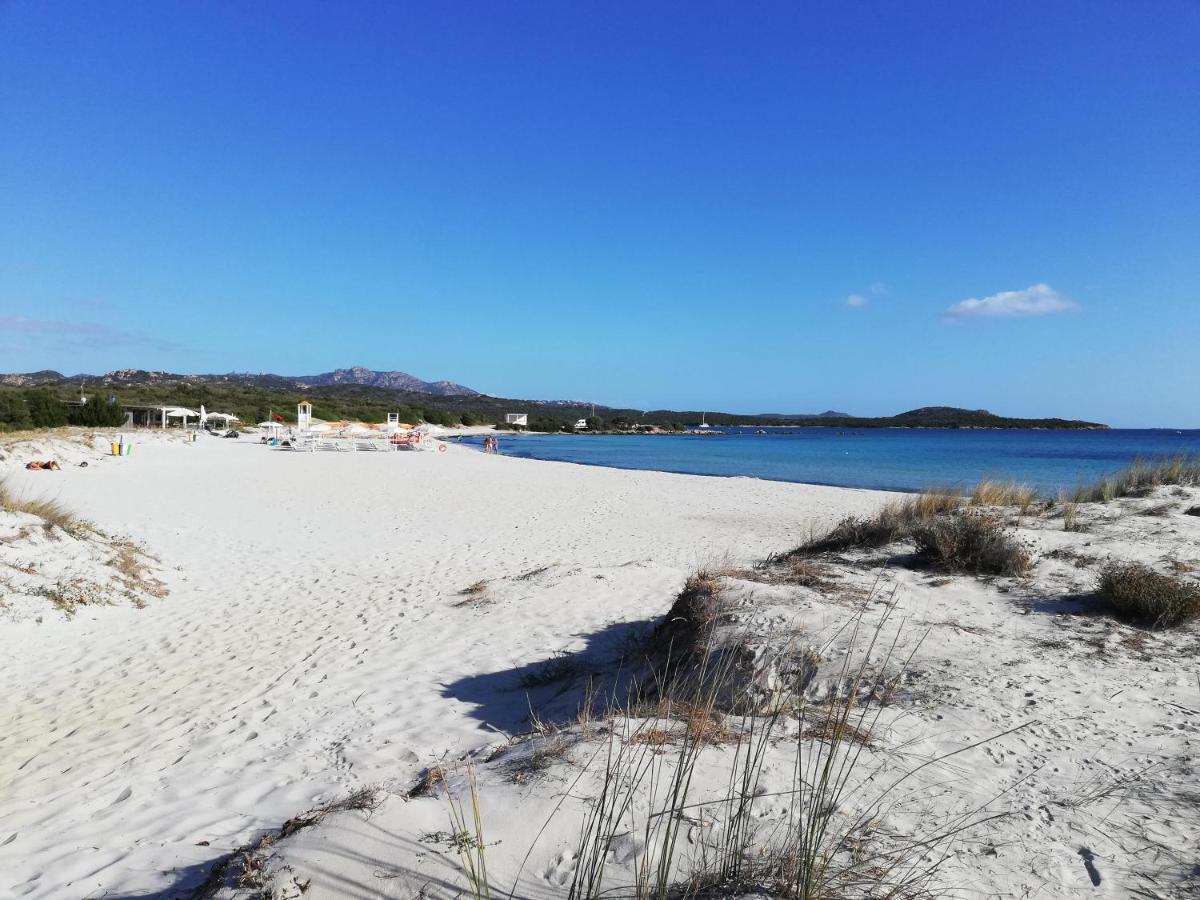 La Sima Con Piscina Vista Mare Sardegna *